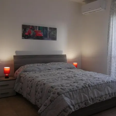 Confortevole Da Marco Via Casalini Massama Oristano