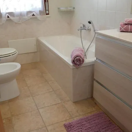 Lejlighed Confortevole Da Marco Via Casalini Massama