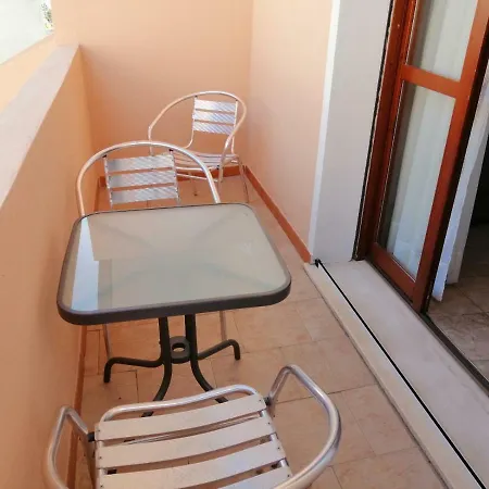 Confortevole Da Marco Via Casalini Massama Lejlighed *